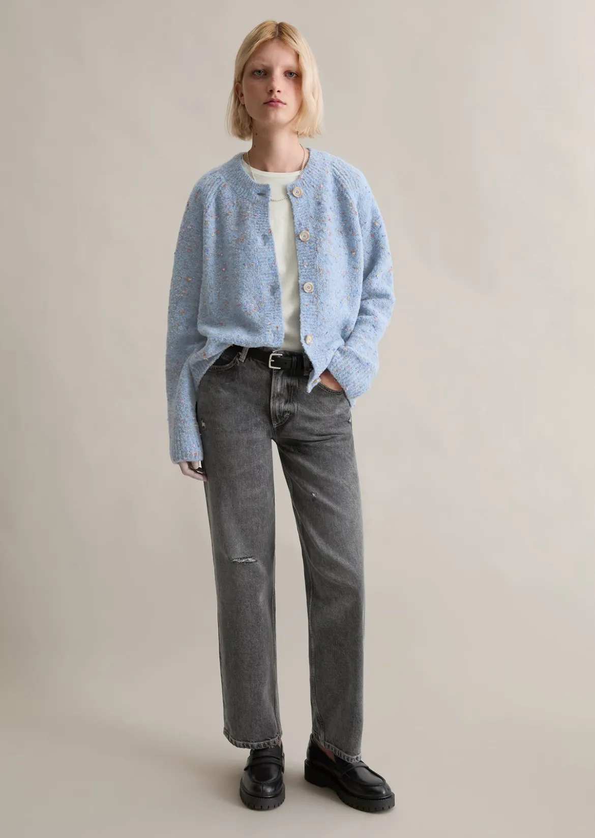 Bouclé-Cardigan relaxed aus Schurwolle-Viskose-Mix