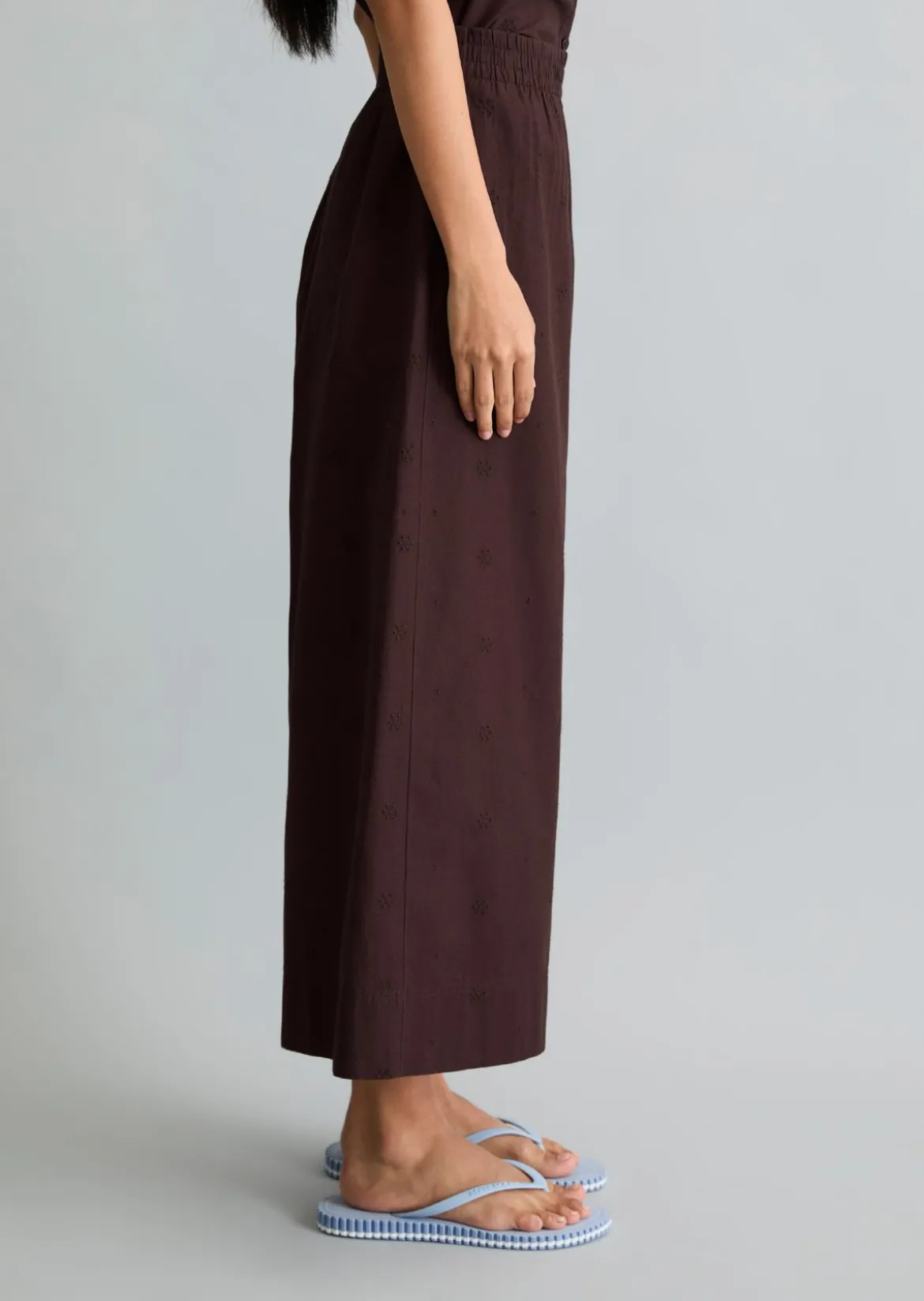 Broderie-Anglaise-Hose wide aus reiner Bio-Baumwolle