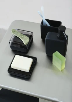 Seifenspender Model The Edge aus langlebigem Steinzeug
