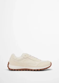 Sneaker Model Bella aus softem Veloursleder